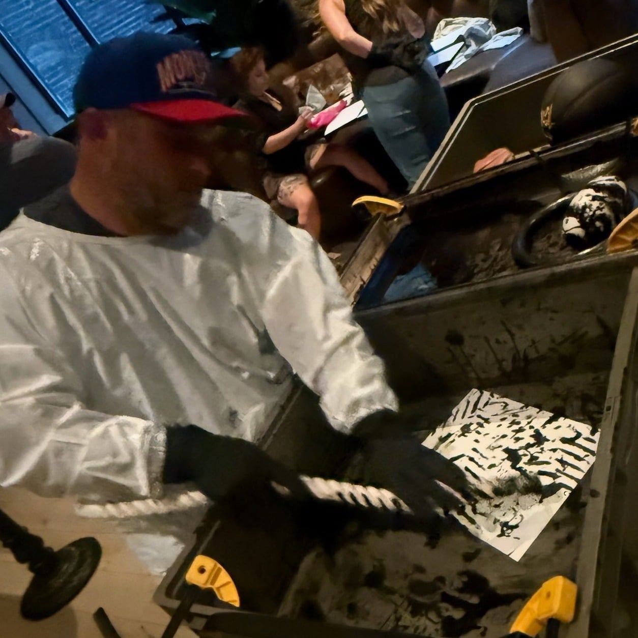 Knowledge Bar and Social Room